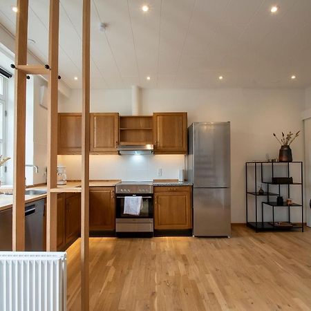 Stylish Two Floor Deluxe Apartment - 2 Bedroom Sønderborg Dış mekan fotoğraf